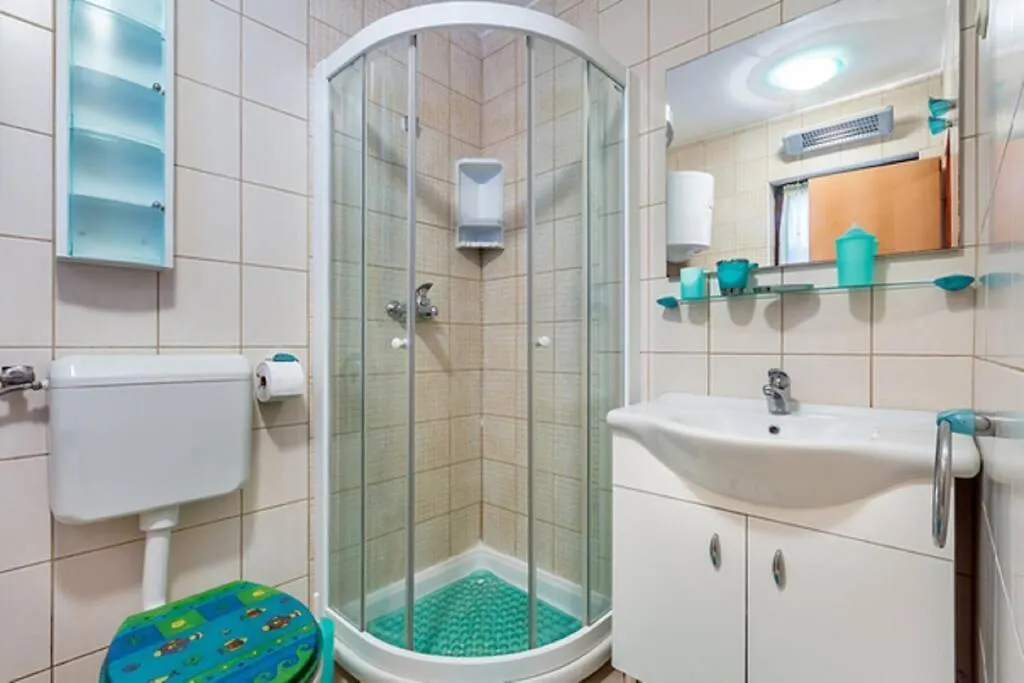 Apartment Damir 50 Meters From The Beach 普拉